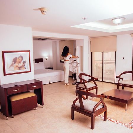 Hotel Plaza Las Americas Cali Bagian luar foto