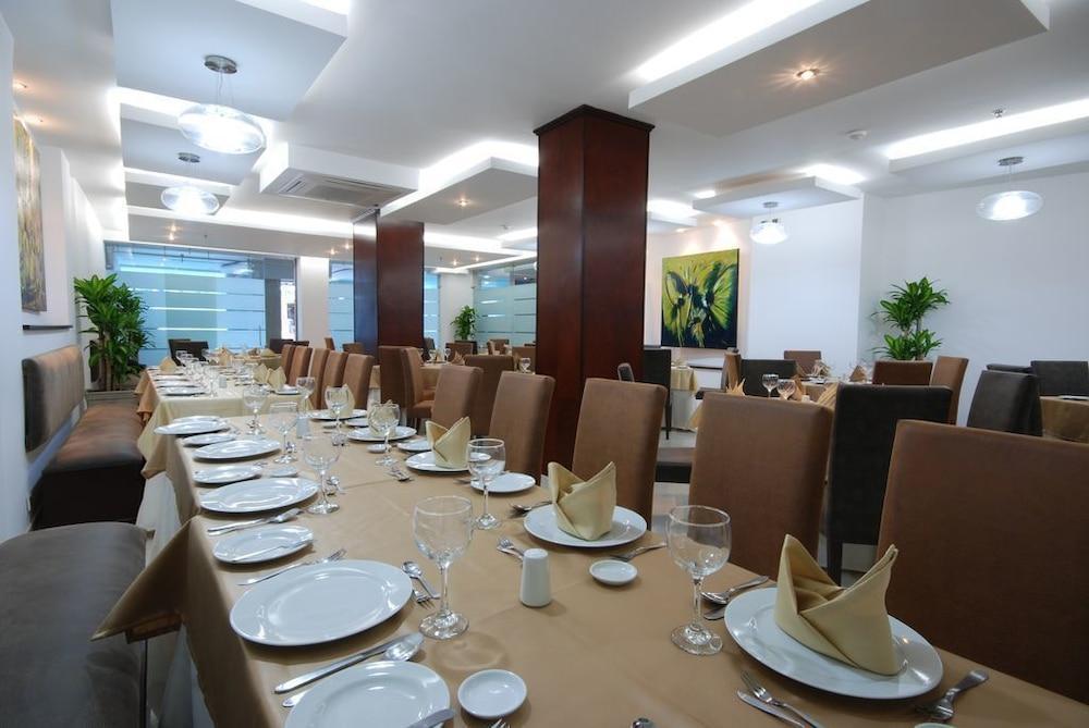 Hotel Plaza Las Americas Cali Bagian luar foto