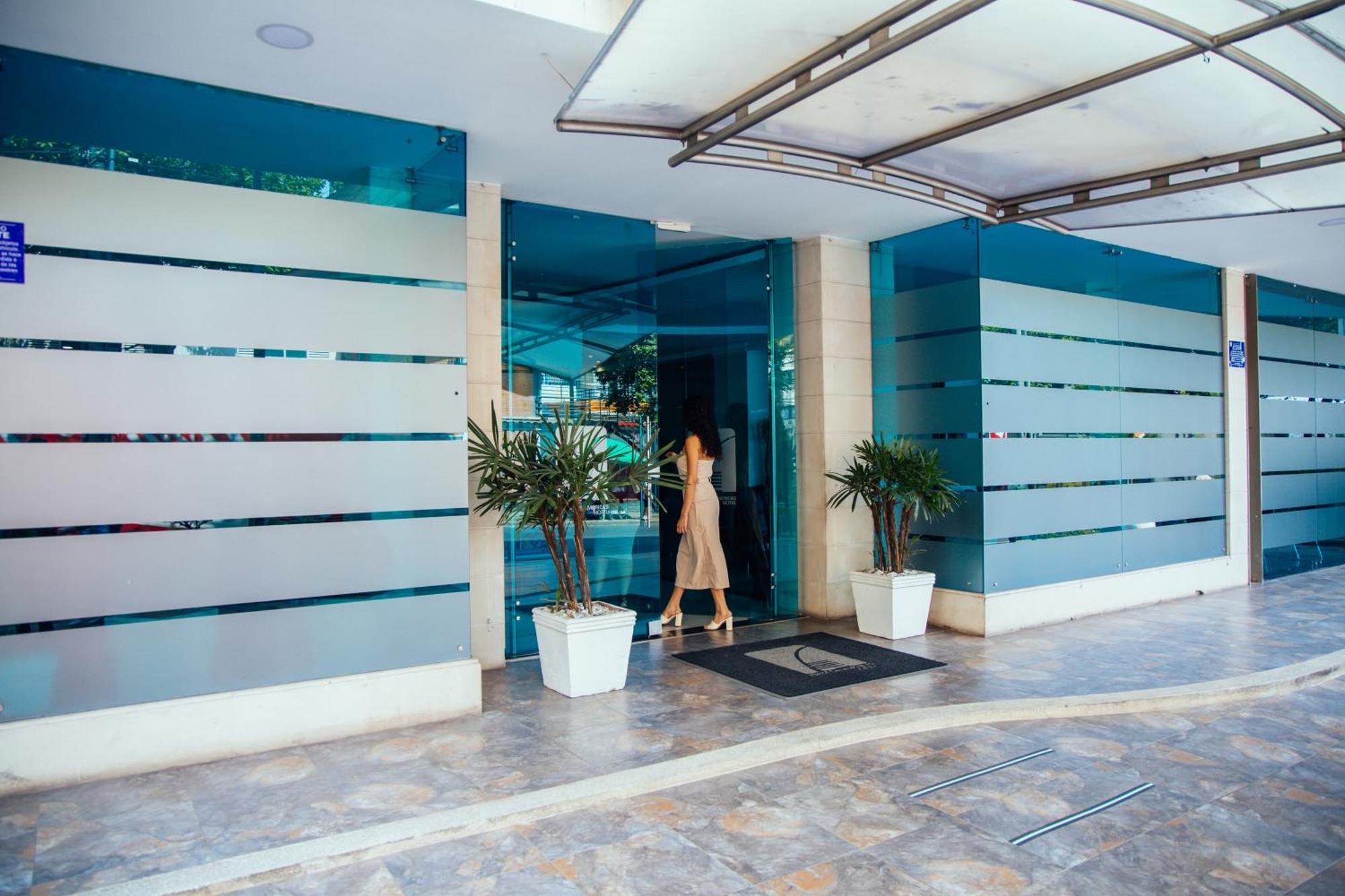 Hotel Plaza Las Americas Cali Bagian luar foto
