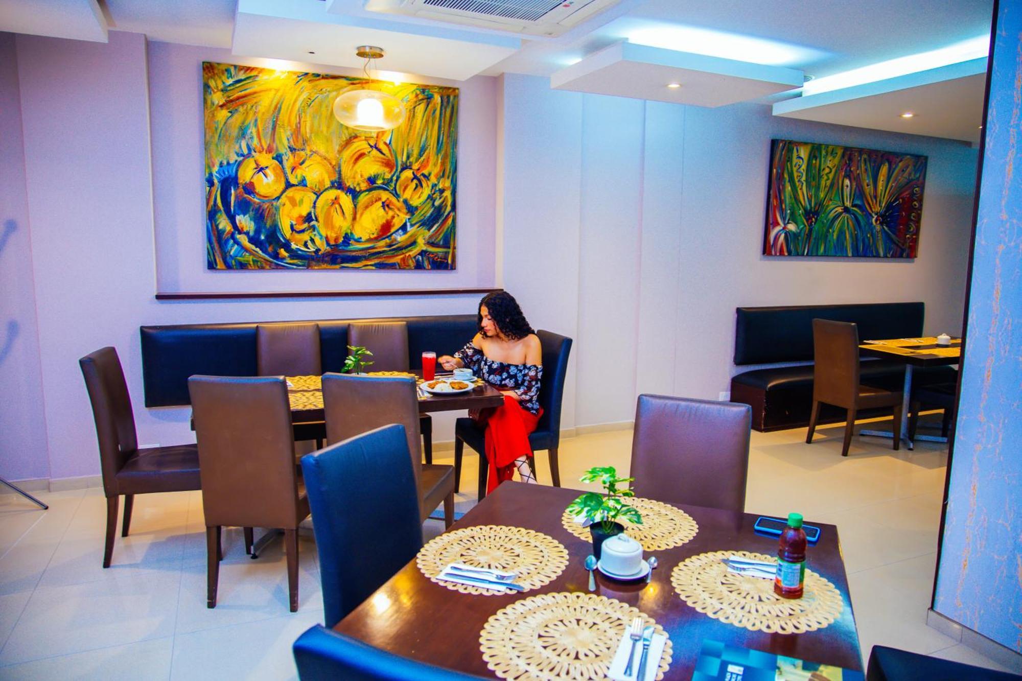 Hotel Plaza Las Americas Cali Bagian luar foto