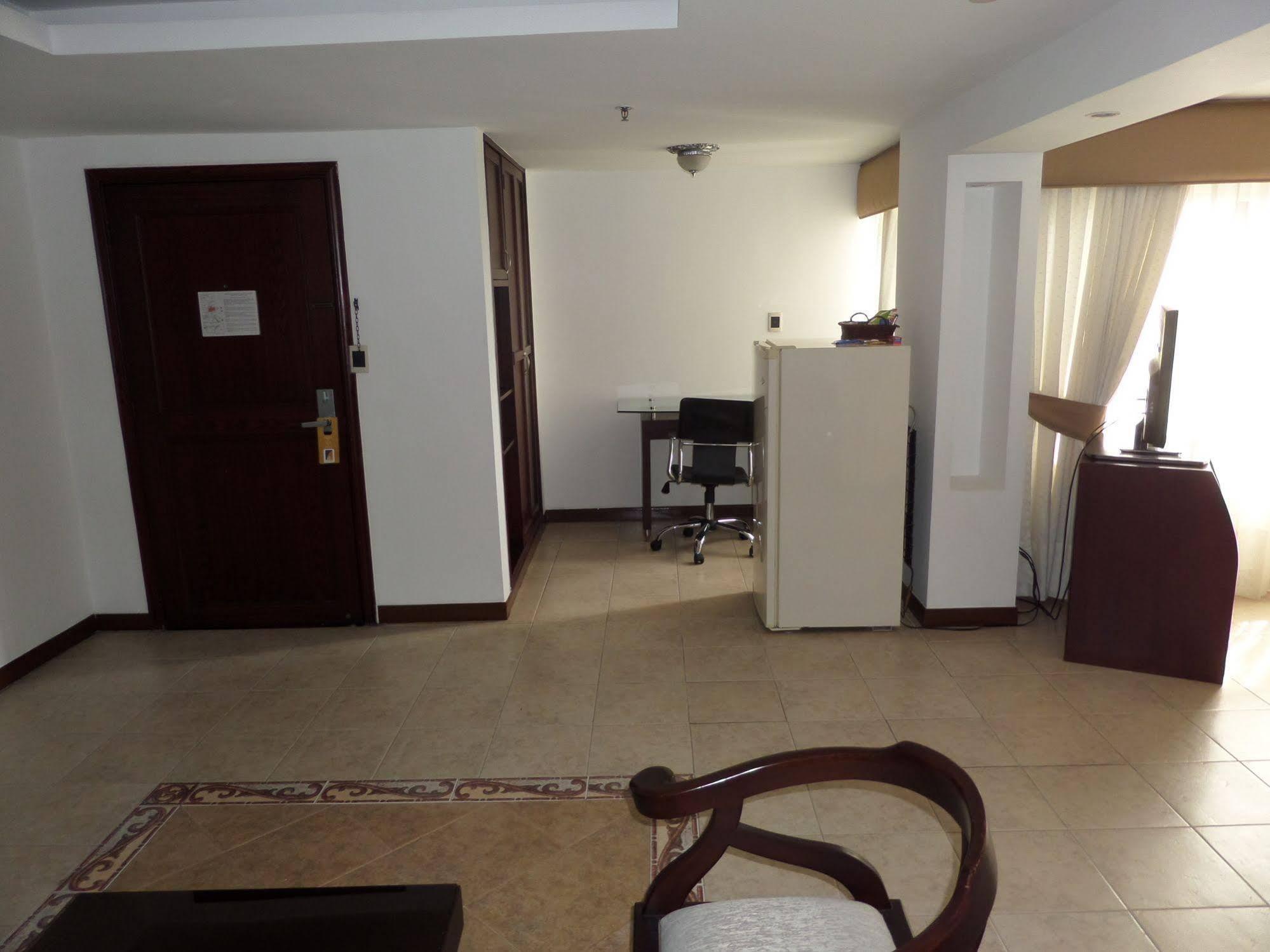 Hotel Plaza Las Americas Cali Bagian luar foto